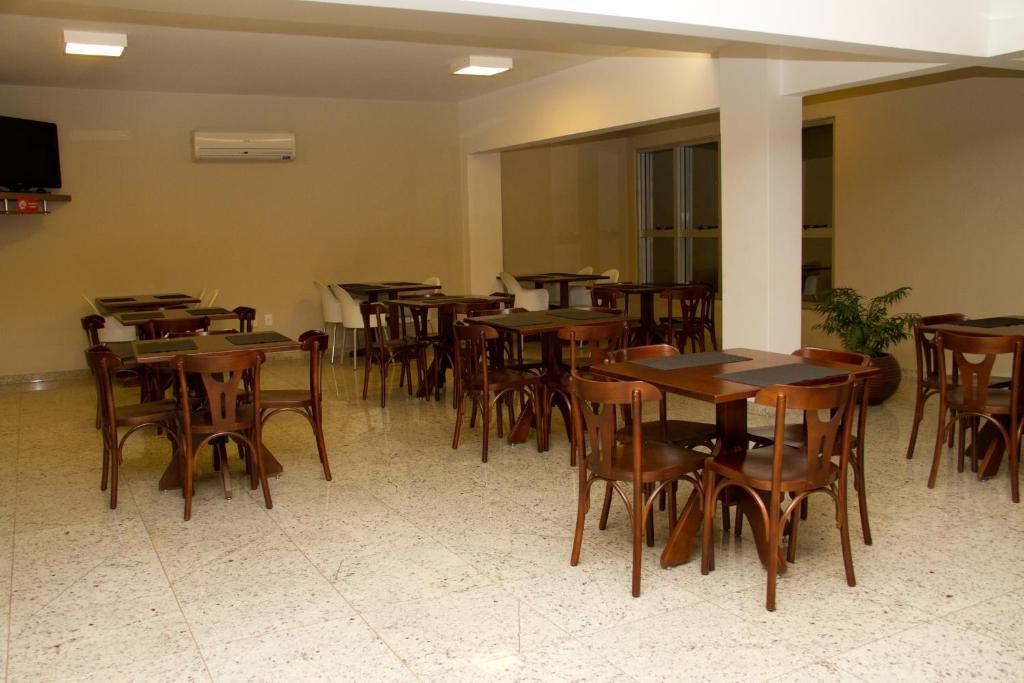 Santorini Hotel Guanhães Extérieur photo